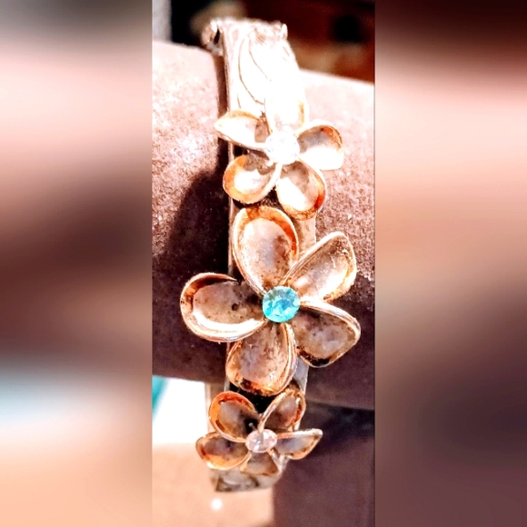 Vintage Flower Design Pattern Sterling Silver 9.25 Bangle Size 7 inch Bracelet. - Picture 9 of 11